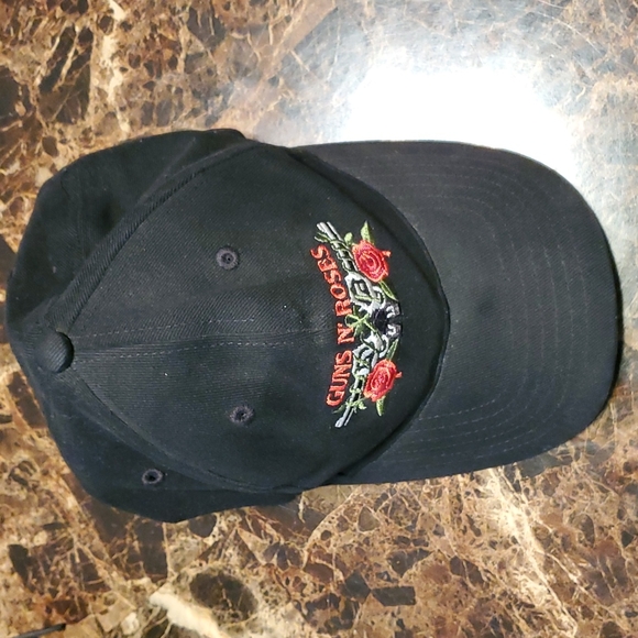 Guns N Roses Embroidered Tour Hat Unisex - Picture 6 of 8